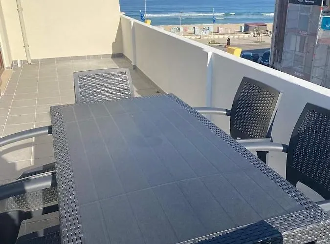 Pe N'areia شقة